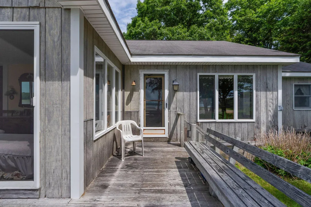 31 Charleston Road Chebeague Island ME 04017