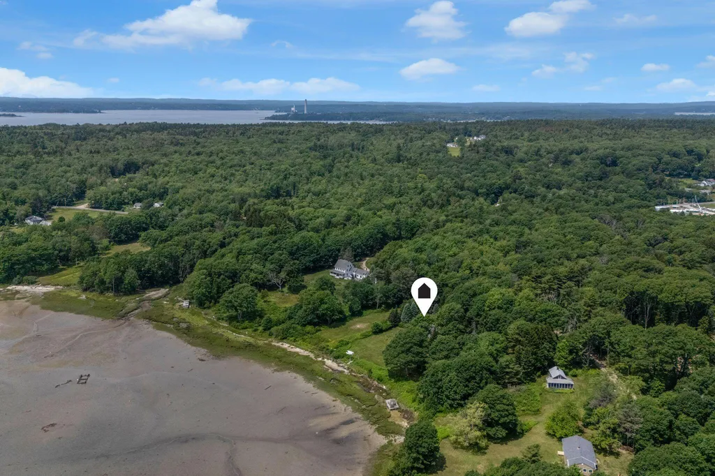 31 Charleston Road Chebeague Island ME 04017