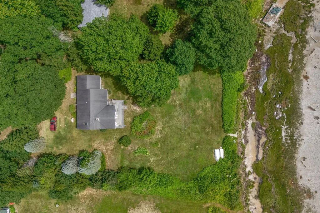 31 Charleston Road Chebeague Island ME 04017