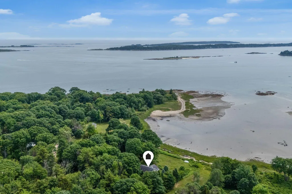 31 Charleston Road Chebeague Island ME 04017