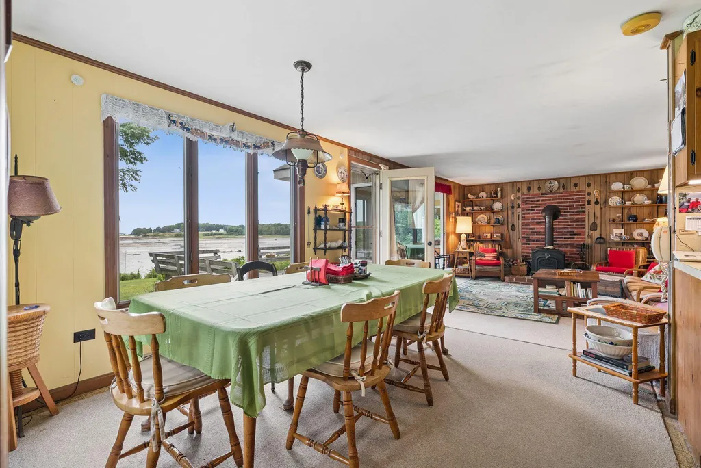 31 Charleston Road Chebeague Island ME 04017