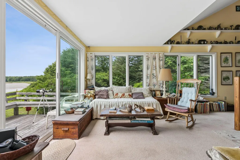 31 Charleston Road Chebeague Island ME 04017