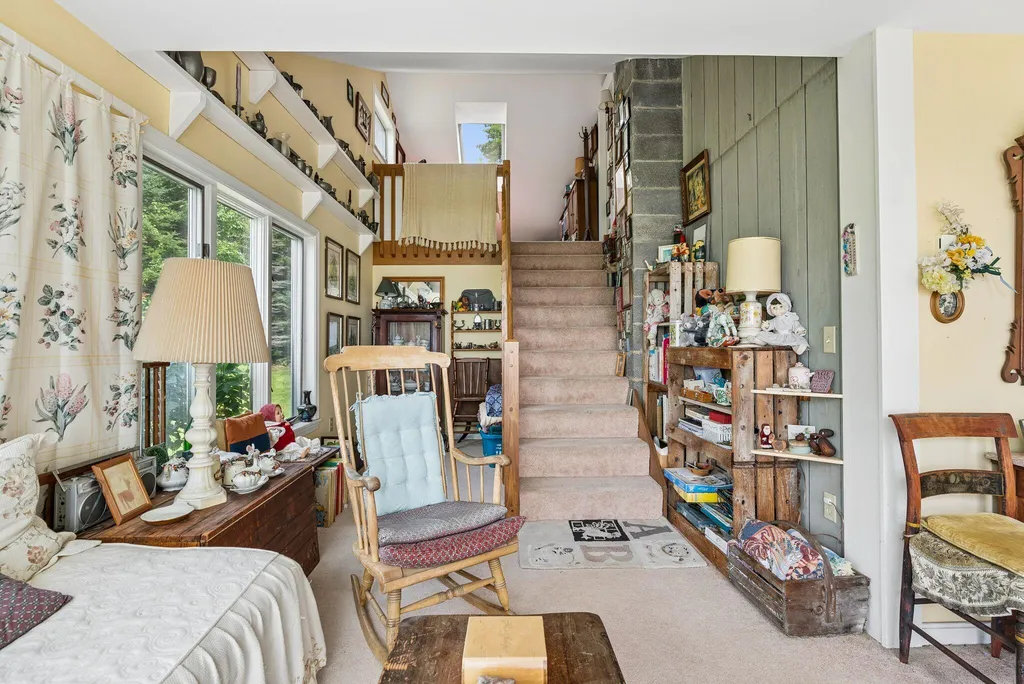 31 Charleston Road Chebeague Island ME 04017