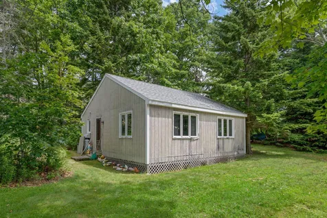 31 Charleston Road Chebeague Island ME 04017