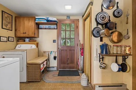 31 Charleston Road Chebeague Island ME 04017