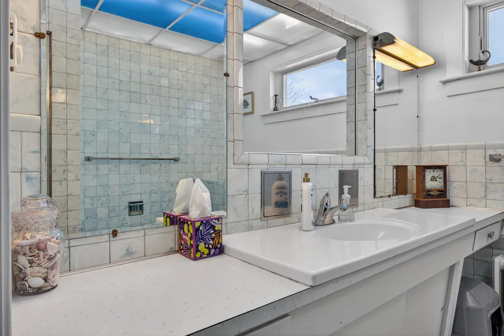 45 Bedford Street Bath ME 04530