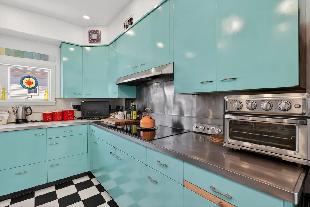 45 Bedford Street Bath ME 04530