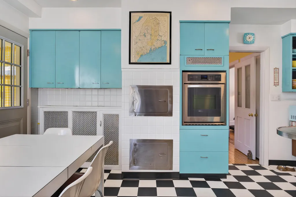 45 Bedford Street Bath ME 04530