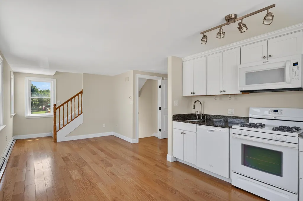 2 Myrtle Avenue South Portland ME 04106