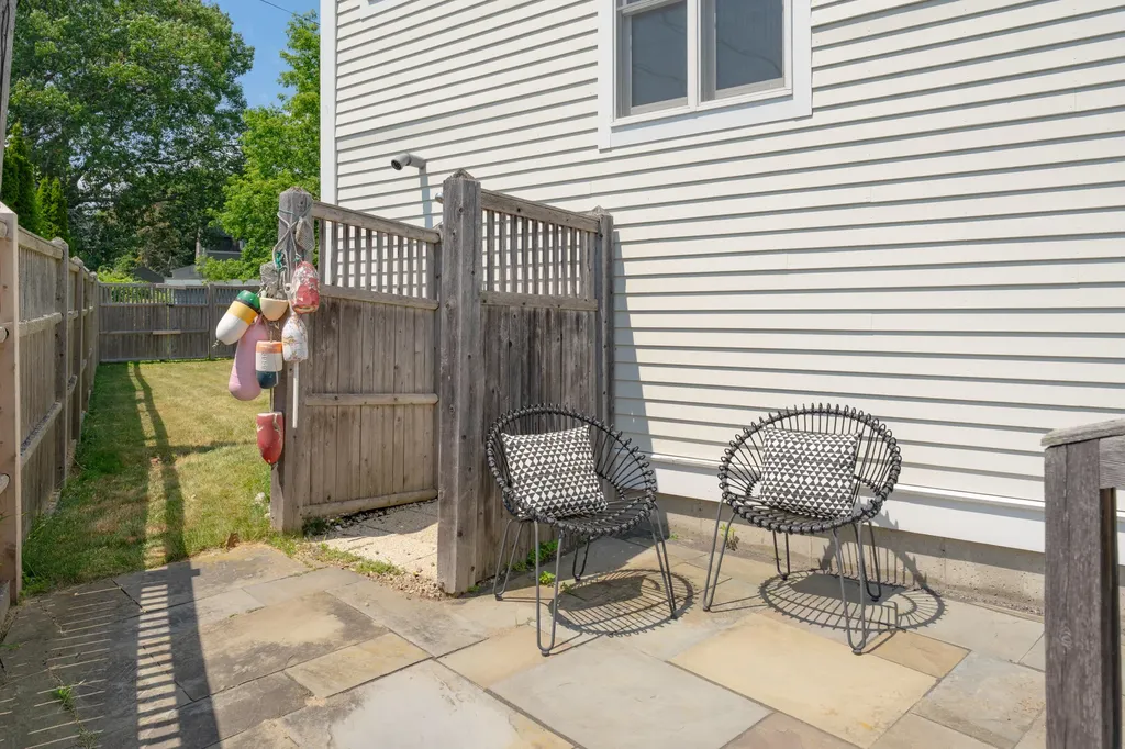2 Myrtle Avenue South Portland ME 04106