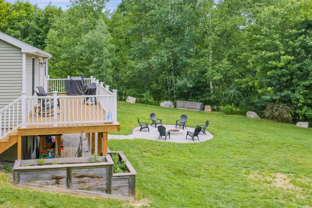 55 Irwins Way Otisfield ME 04270
