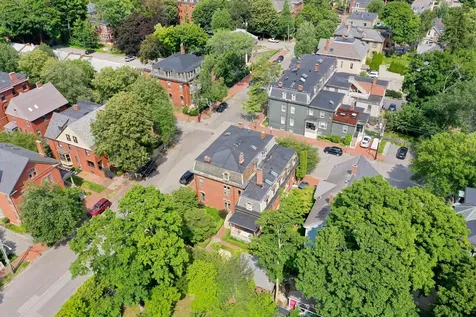 143 Pine Street Portland ME 04102