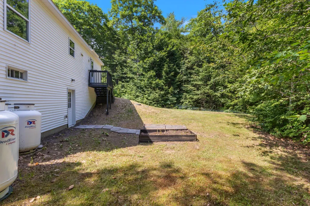 39 Owl Lane Auburn ME 04210