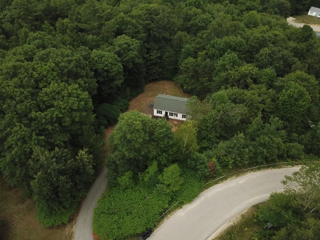 39 Owl Lane Auburn ME 04210
