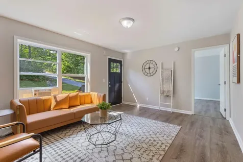 39 Owl Lane Auburn ME 04210