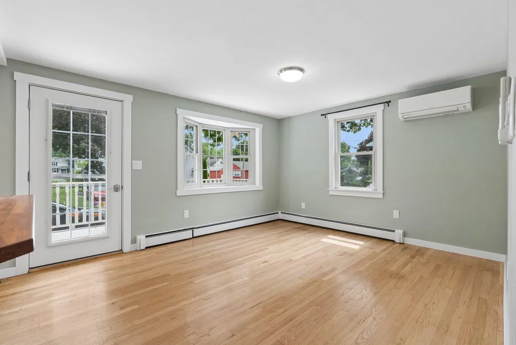 29 Lowell Street Westbrook ME 04092