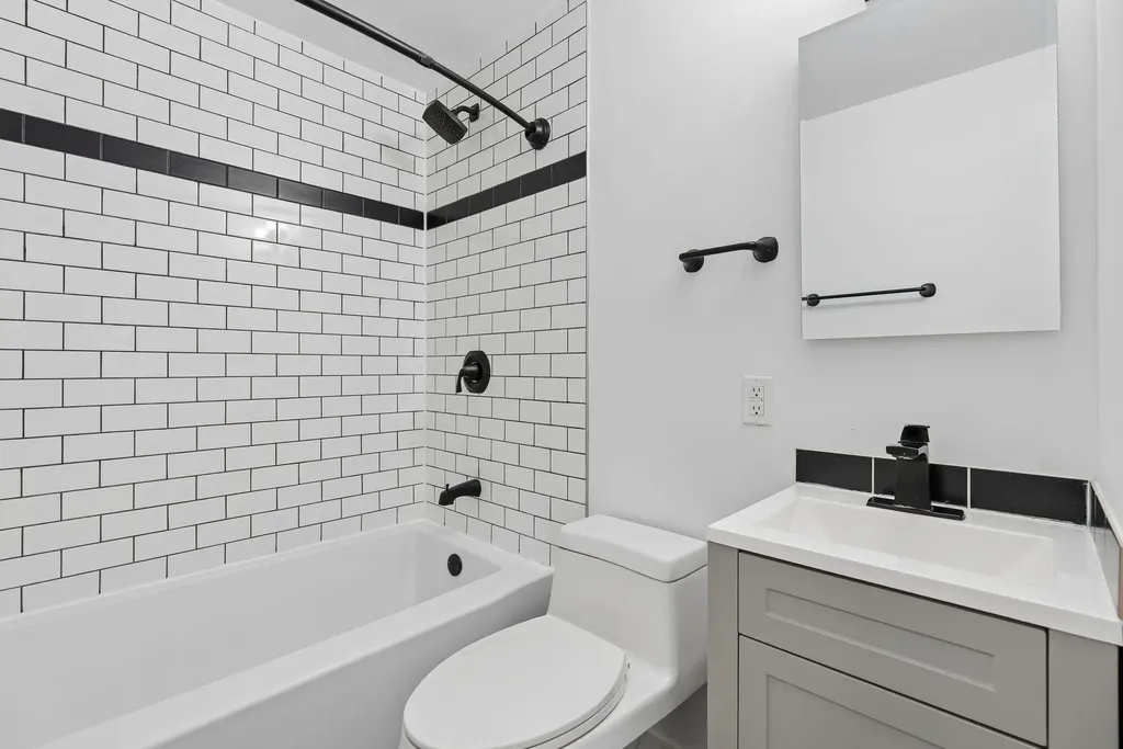 29 Lowell Street Westbrook ME 04092