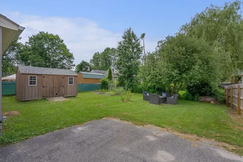 29 Lowell Street Westbrook ME 04092