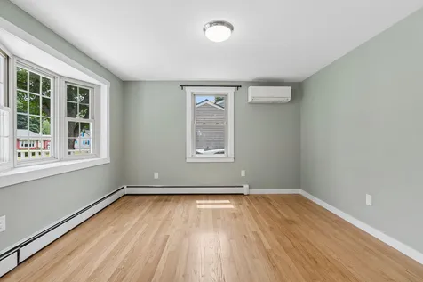 29 Lowell Street Westbrook ME 04092
