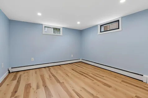 29 Lowell Street Westbrook ME 04092