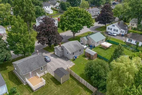 29 Lowell Street Westbrook ME 04092