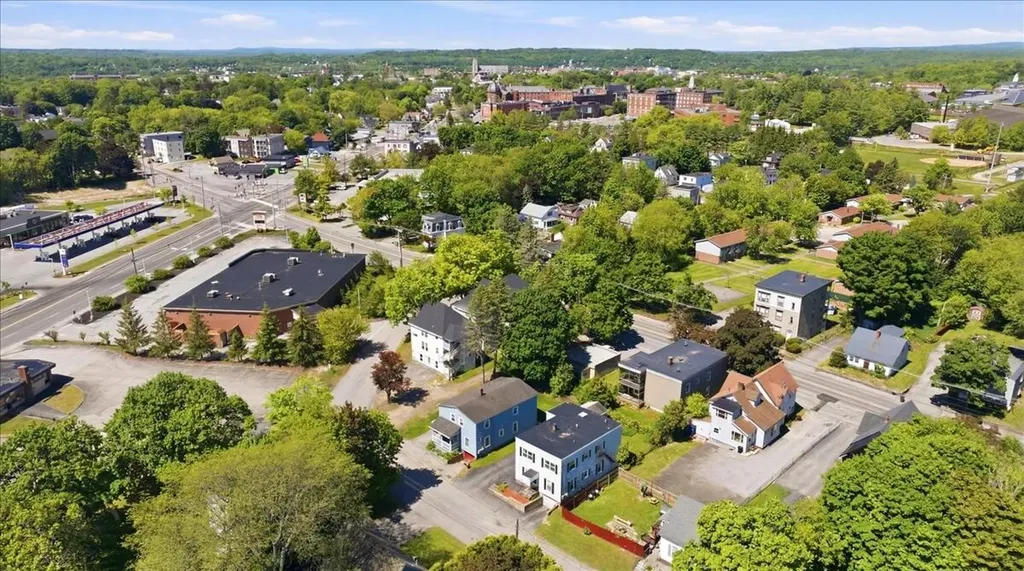 24 Demi Circle Lewiston ME 04240