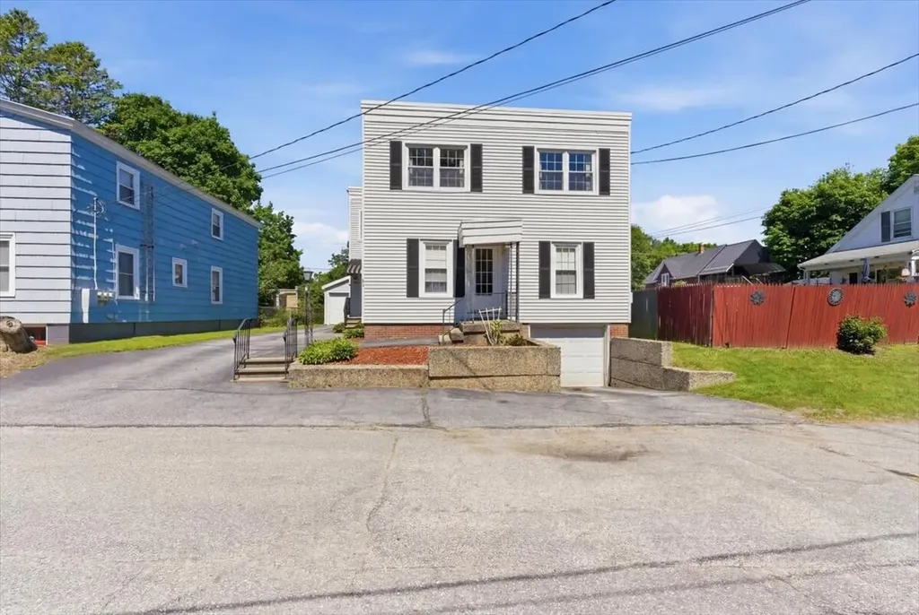 24 Demi Circle Lewiston ME 04240