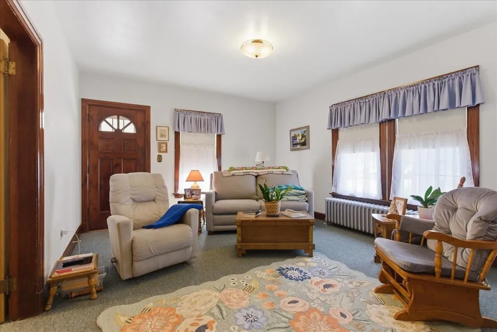 24 Demi Circle Lewiston ME 04240