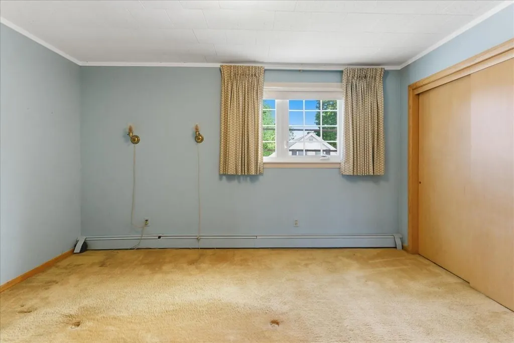 24 Demi Circle Lewiston ME 04240