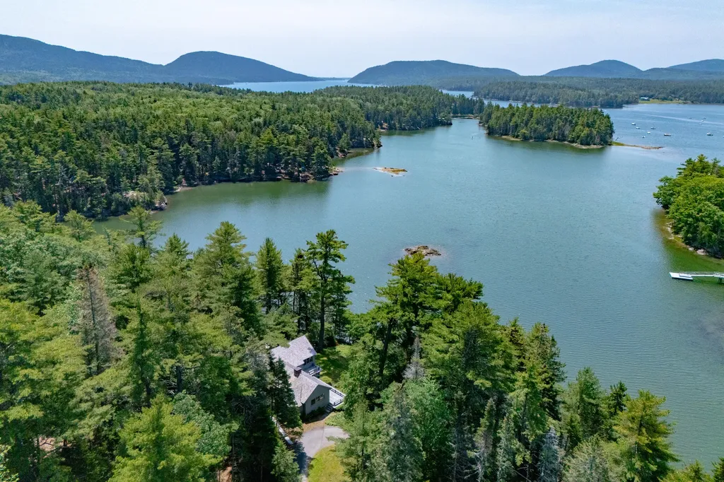 Mount Desert ME, 562 Sound Drive