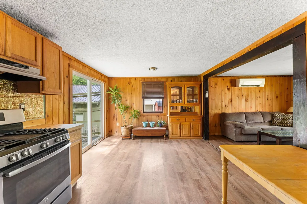 1664 Lewiston Road Litchfield ME 04350