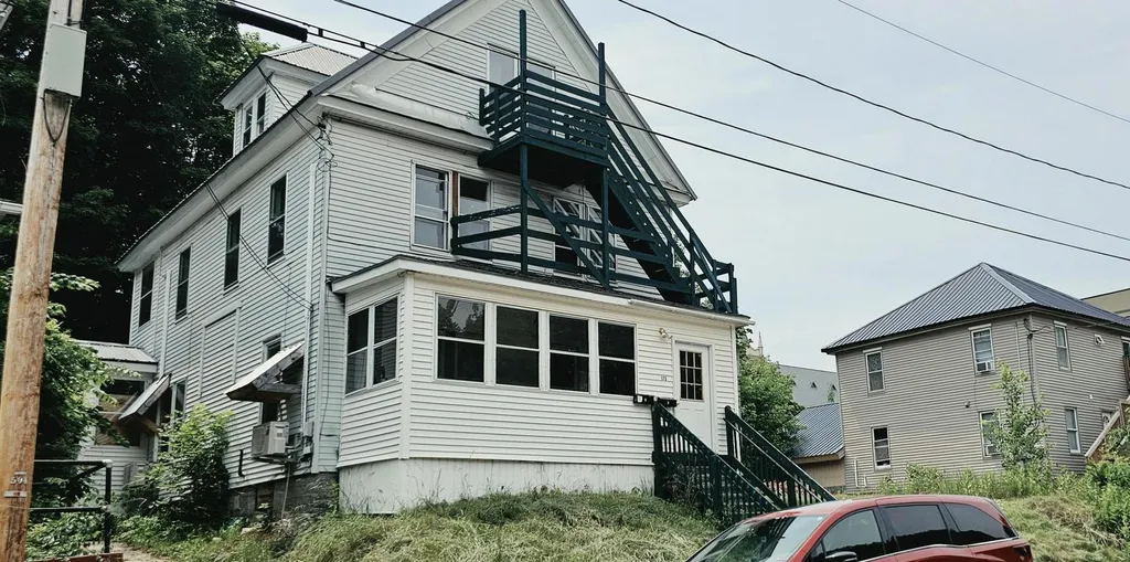 123/127 Washington Street Rumford ME 04276