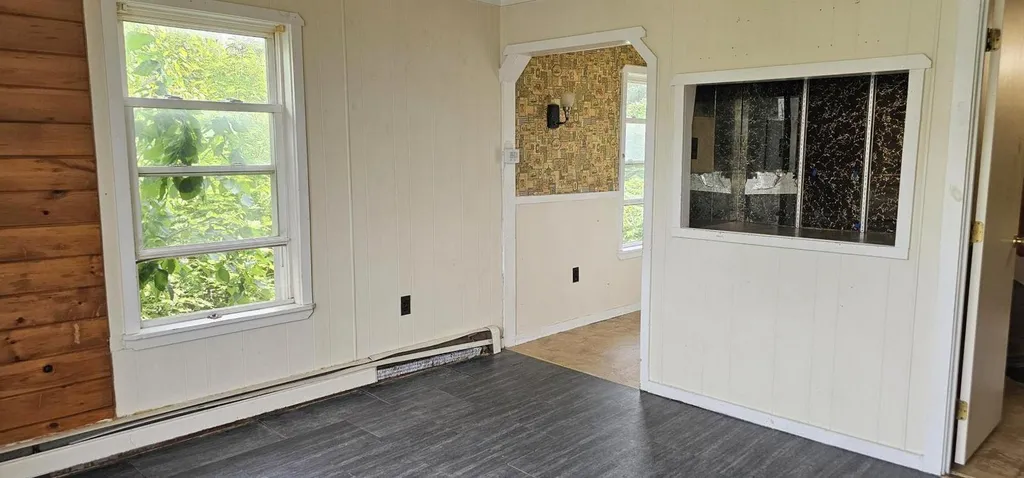 151 Oxford Avenue Rumford ME 04276