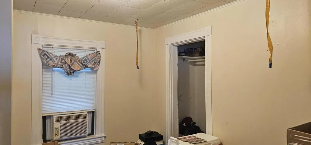 151 Oxford Avenue Rumford ME 04276
