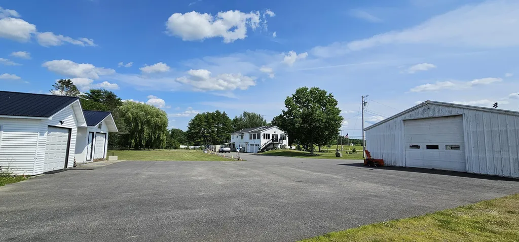 292 Neck Road Benton ME 04901