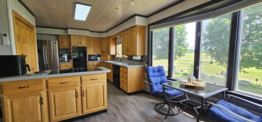 292 Neck Road Benton ME 04901