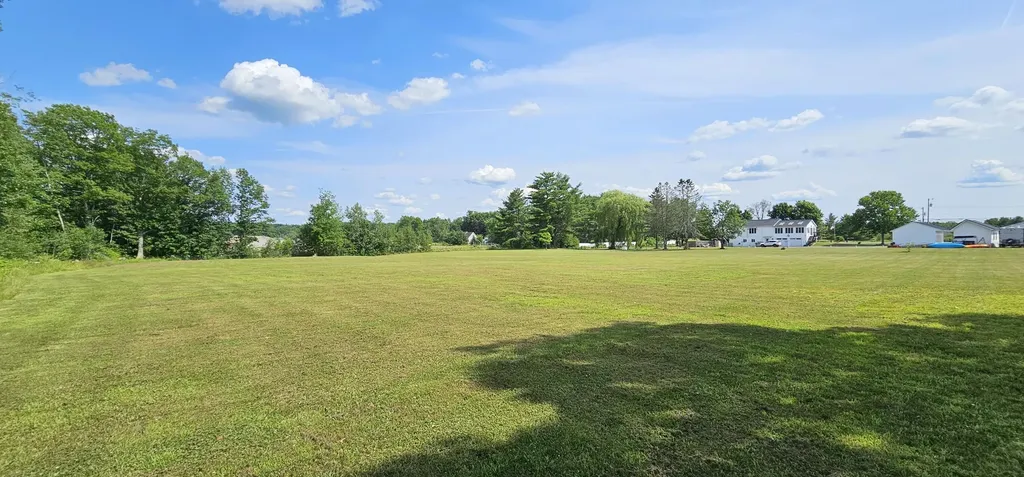 292 Neck Road Benton ME 04901