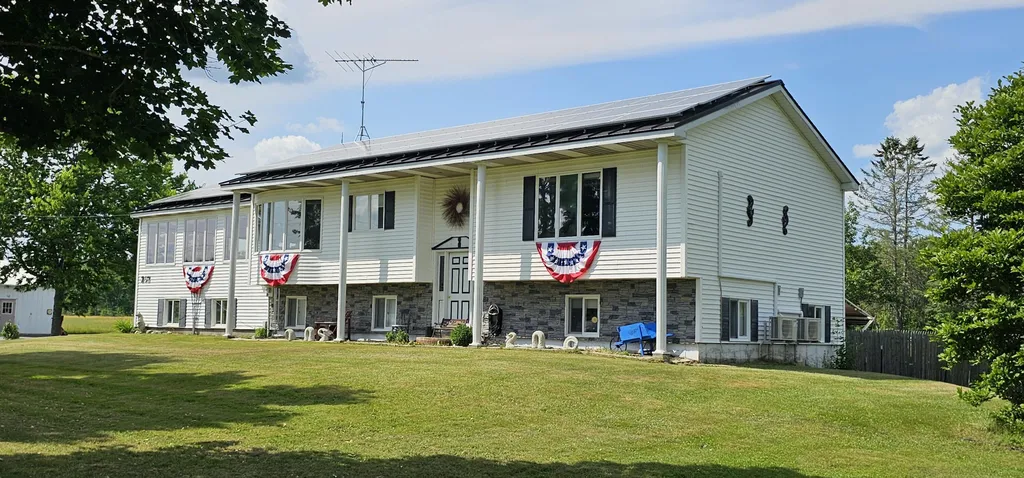 292 Neck Road Benton ME 04901