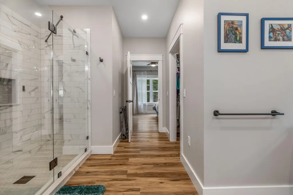 18 Crestwood Drive Orrington ME 04474