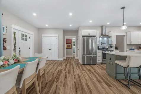 18 Crestwood Drive Orrington ME 04474