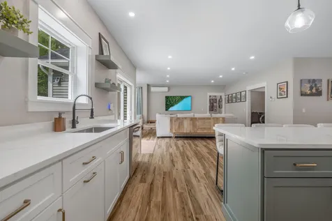 18 Crestwood Drive Orrington ME 04474