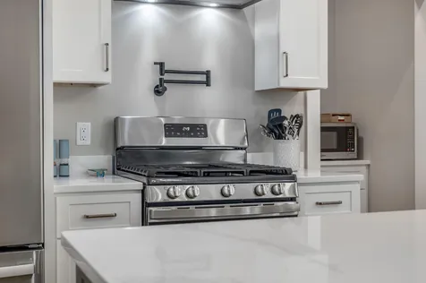 18 Crestwood Drive Orrington ME 04474