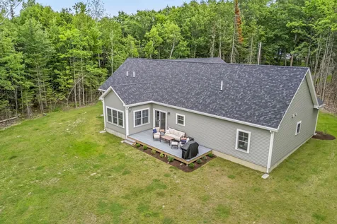 18 Crestwood Drive Orrington ME 04474