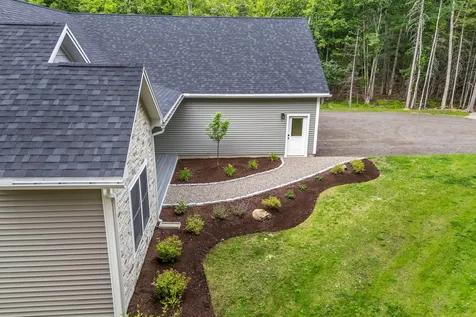 18 Crestwood Drive Orrington ME 04474