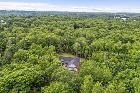 18 Crestwood Drive Orrington ME 04474