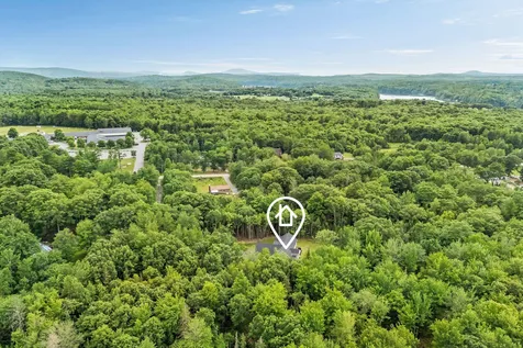 18 Crestwood Drive Orrington ME 04474