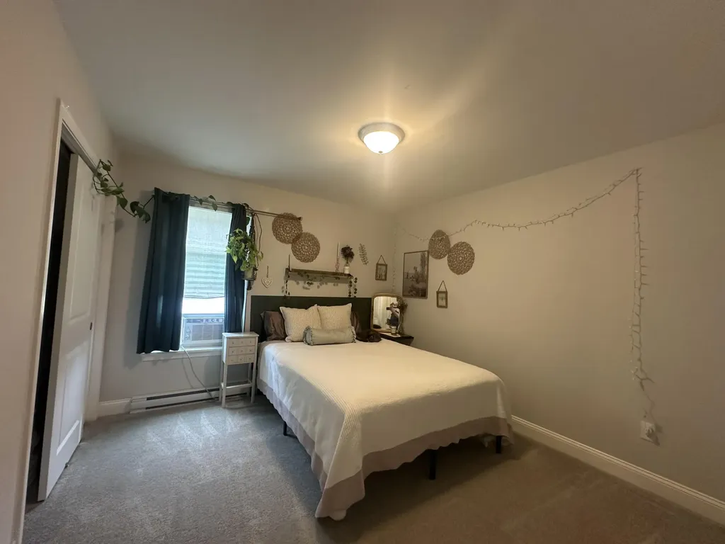 178 Independence Way Wells ME 04090