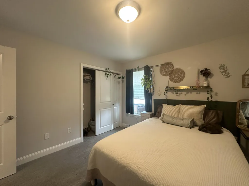 178 Independence Way Wells ME 04090