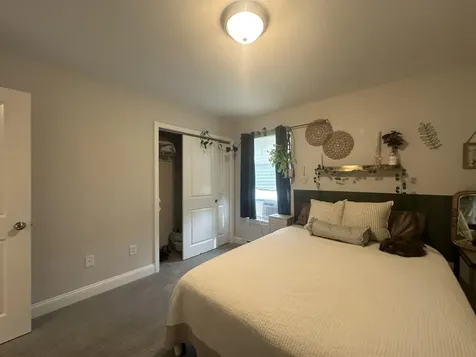 178 Independence Way Wells ME 04090