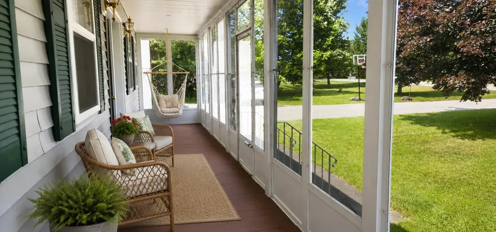 81 Ten Road Bradley ME 04411
